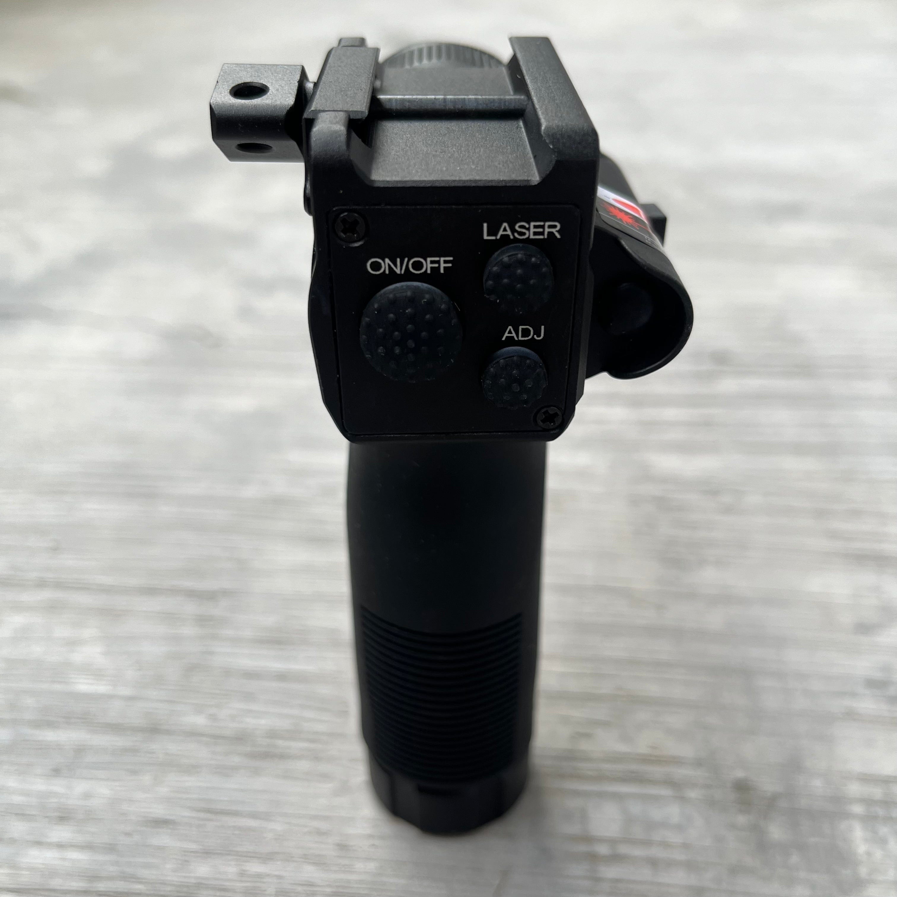 Vertical Foregrip 3 in 1 Flashlight (2000 Lumen) | SFT2